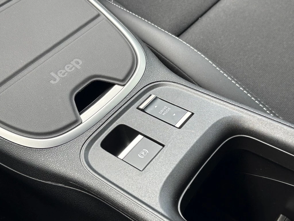 Hoofdafbeelding Jeep Avenger