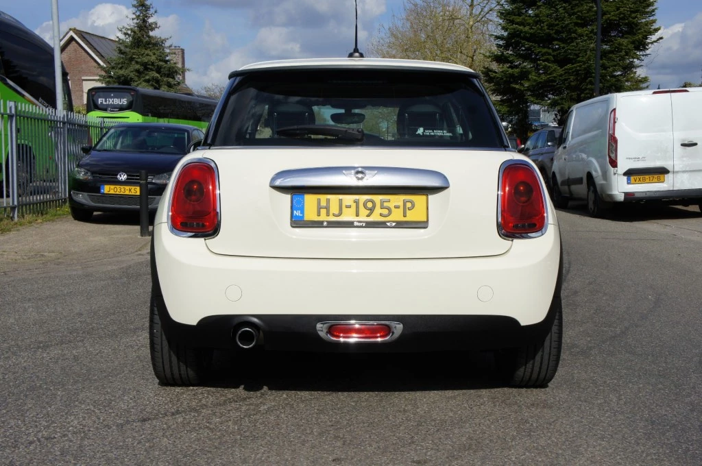 Hoofdafbeelding MINI One