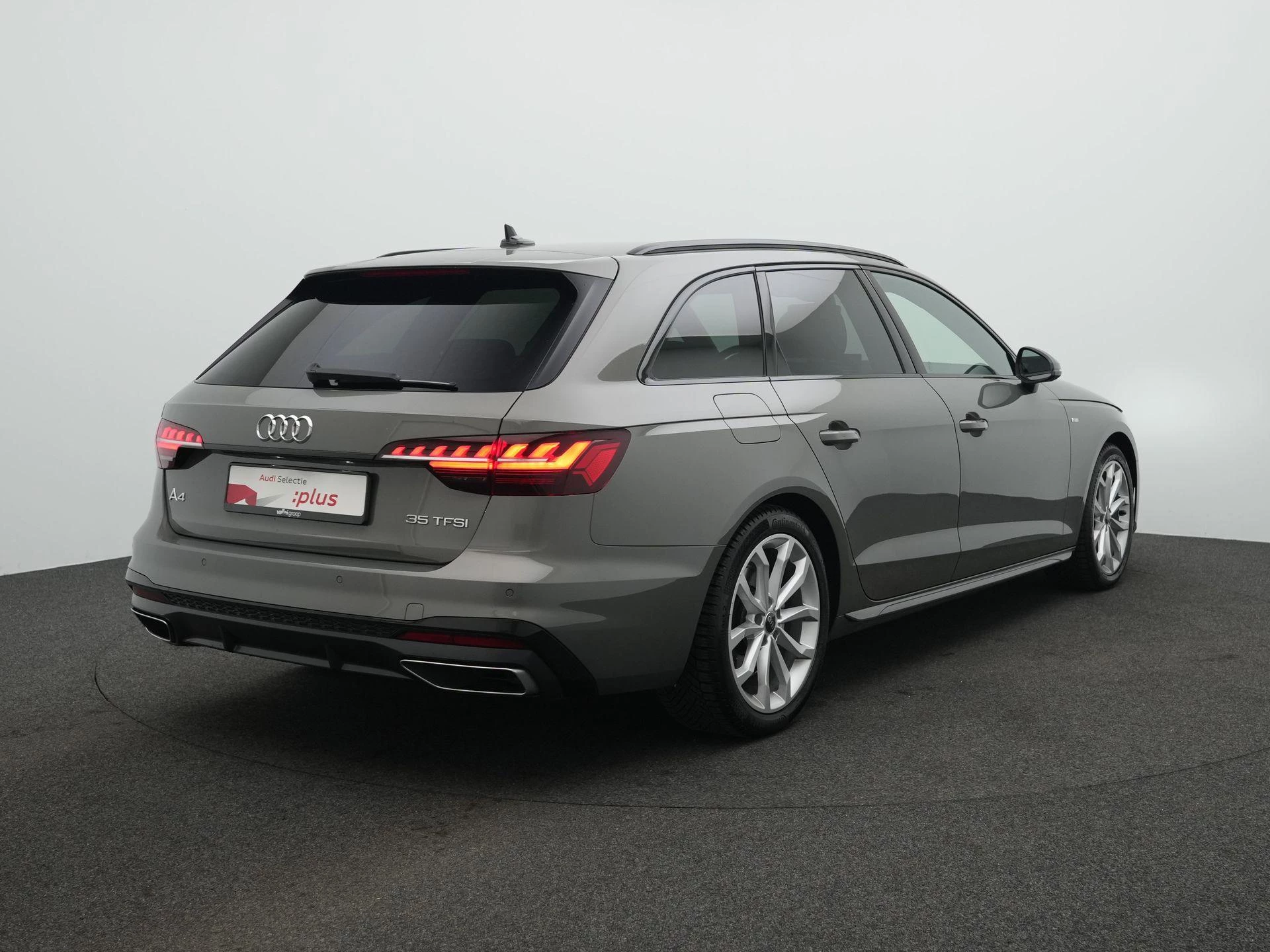 Hoofdafbeelding Audi A4