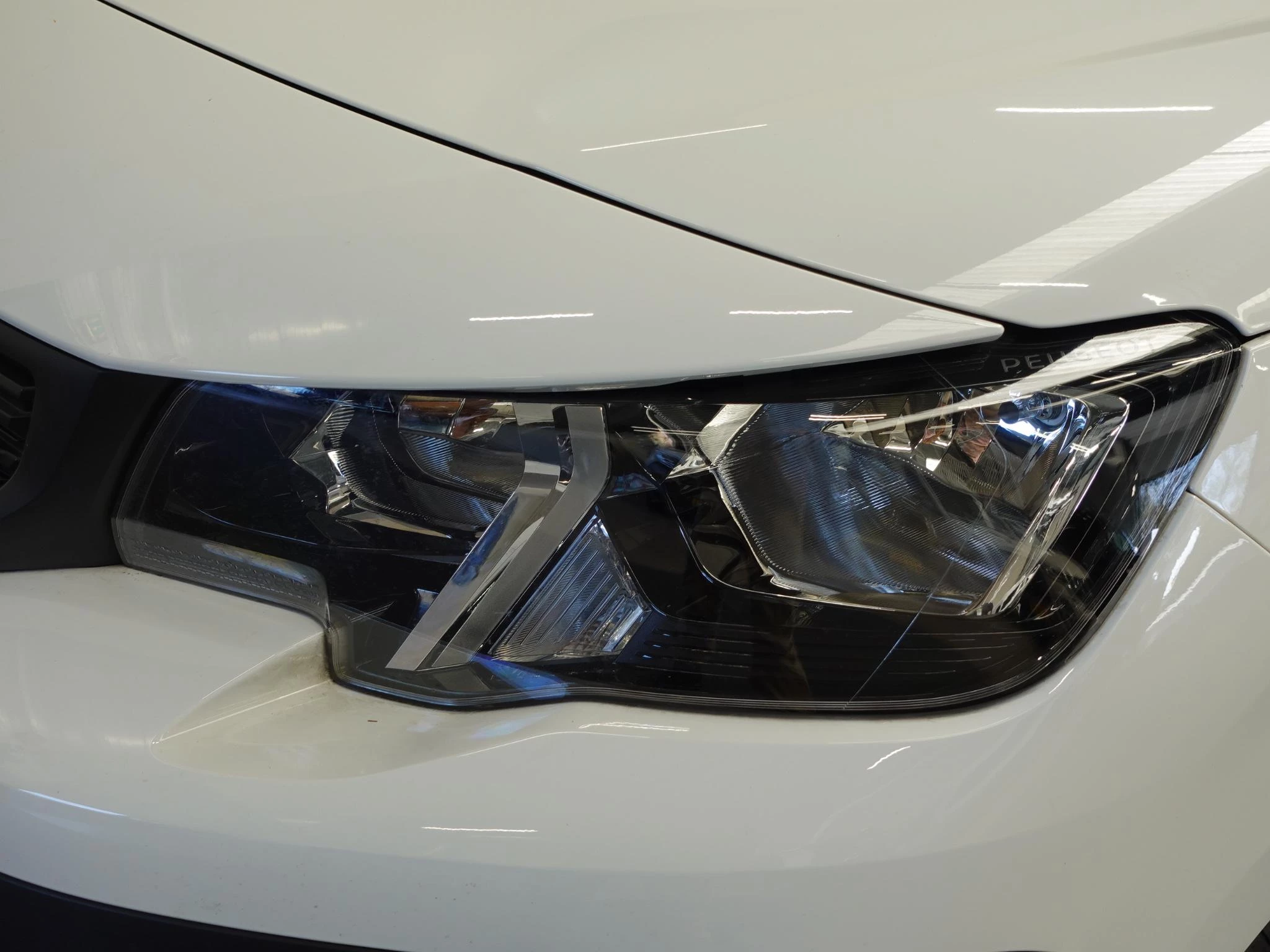 Hoofdafbeelding Peugeot Partner