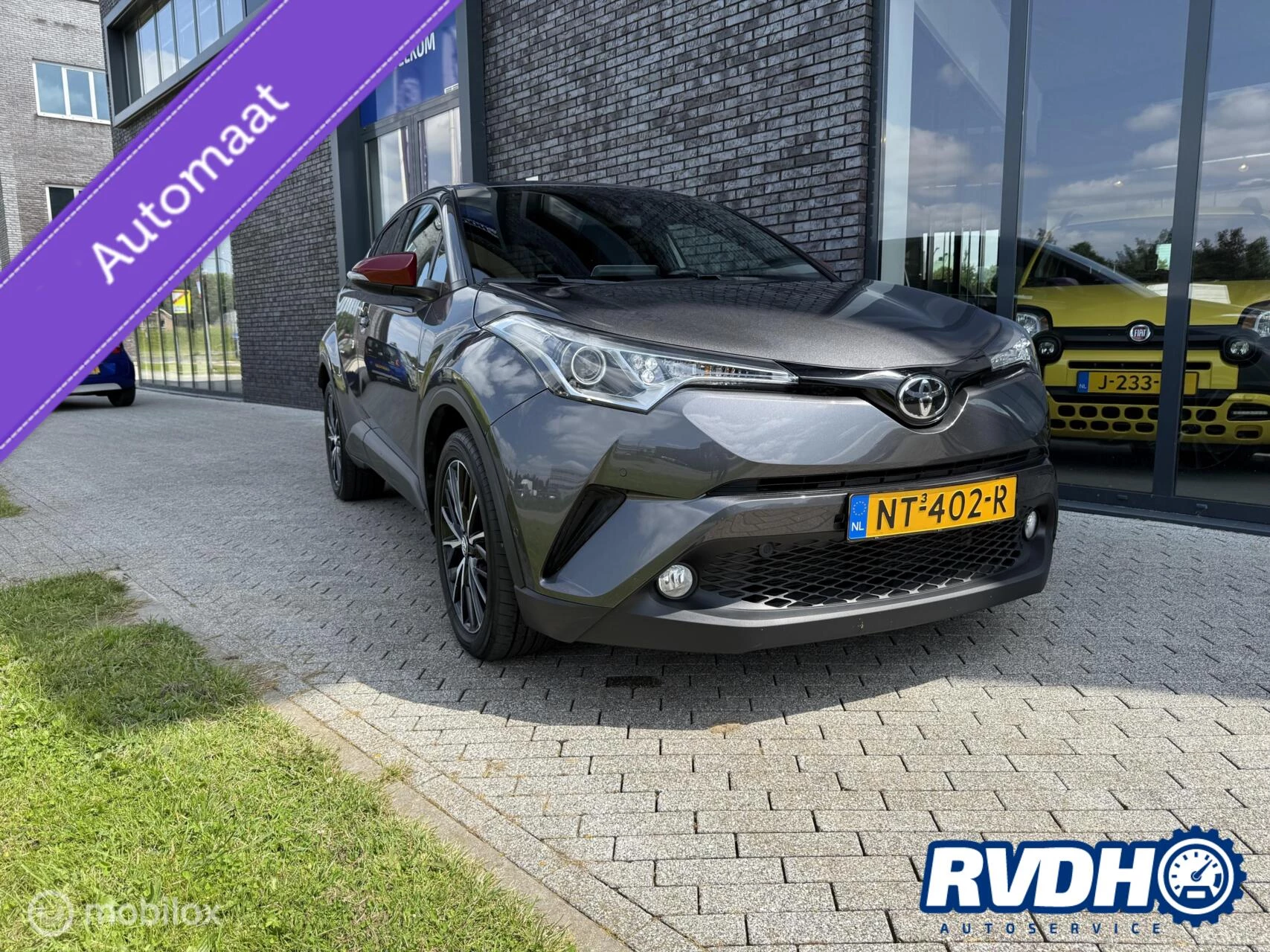 Hoofdafbeelding Toyota C-HR
