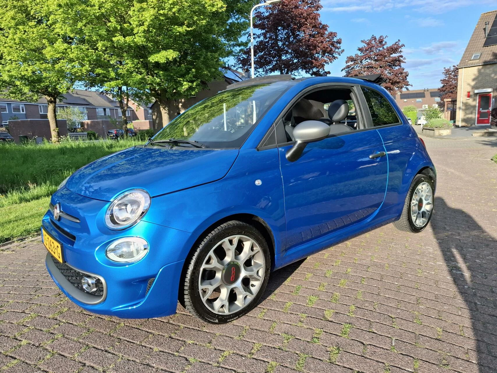 Hoofdafbeelding Fiat 500C