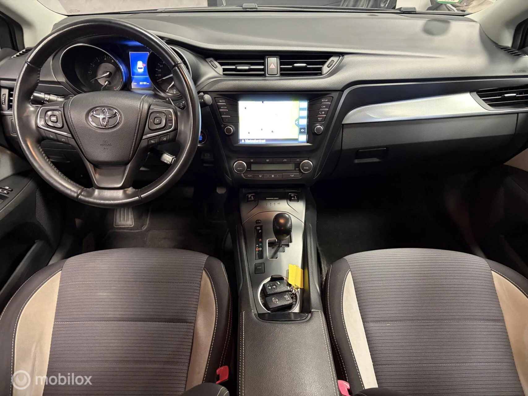 Hoofdafbeelding Toyota Avensis