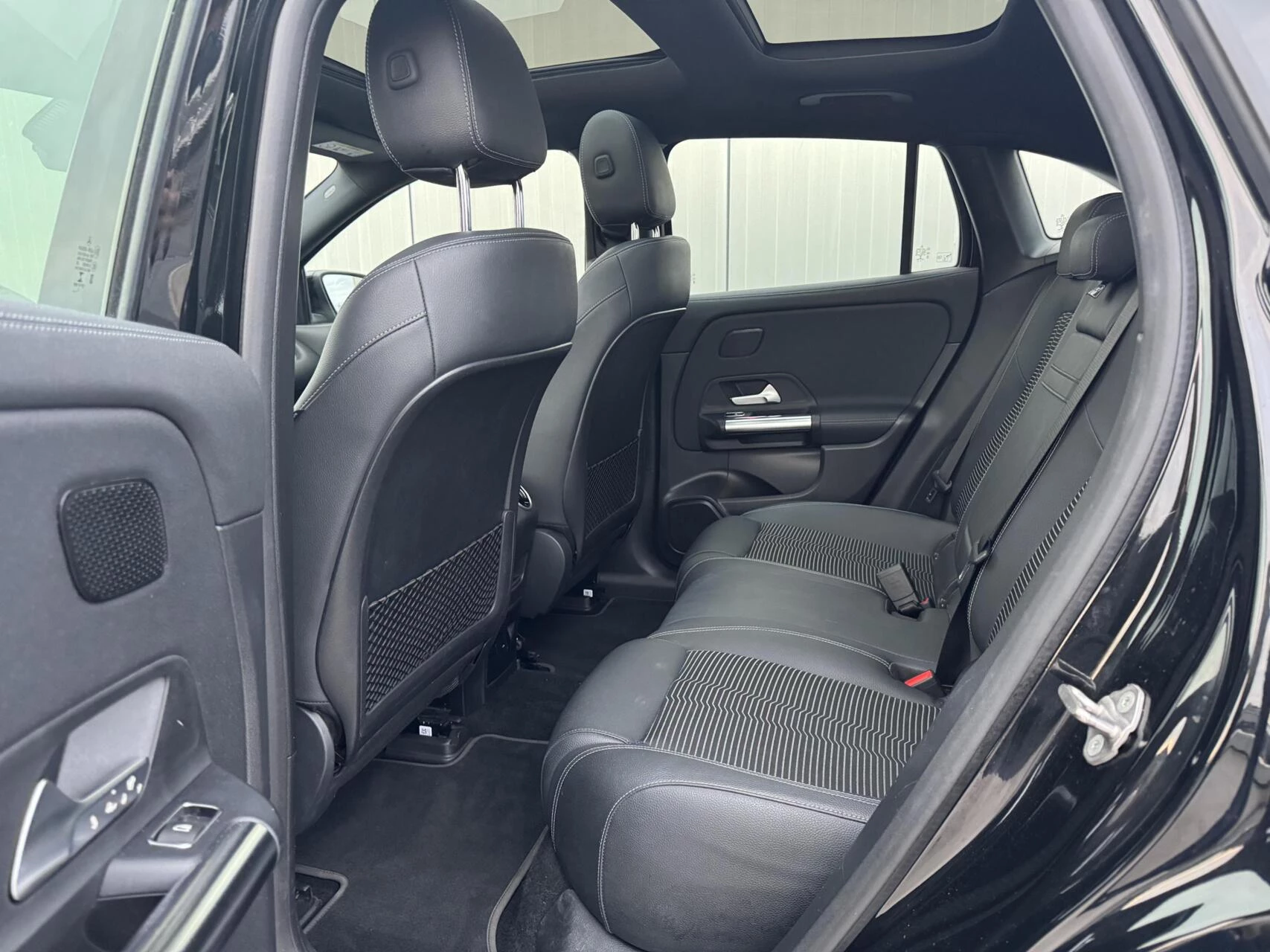 Hoofdafbeelding Mercedes-Benz EQA