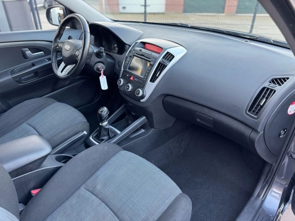 Hoofdafbeelding Kia Ceed