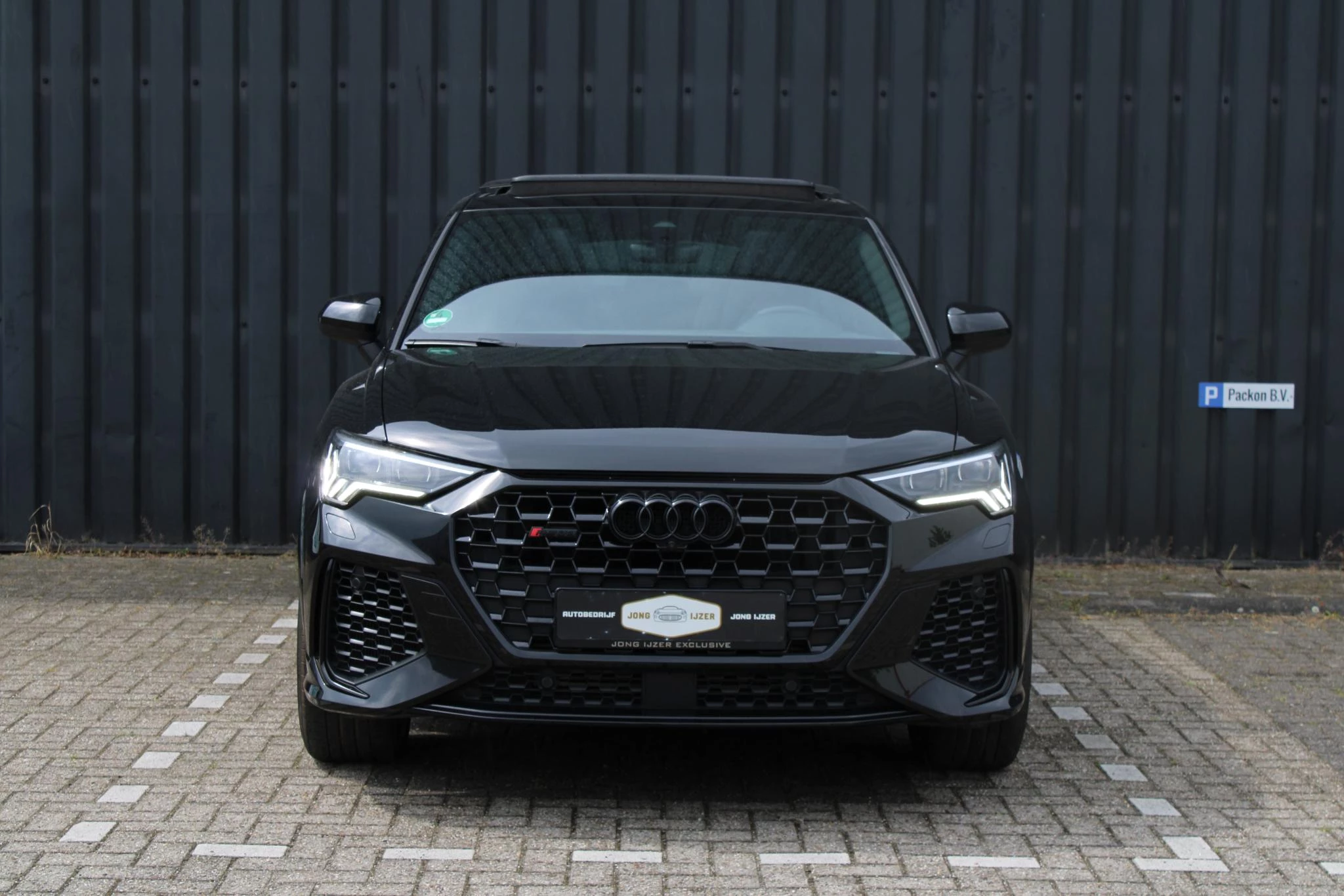 Hoofdafbeelding Audi RSQ3