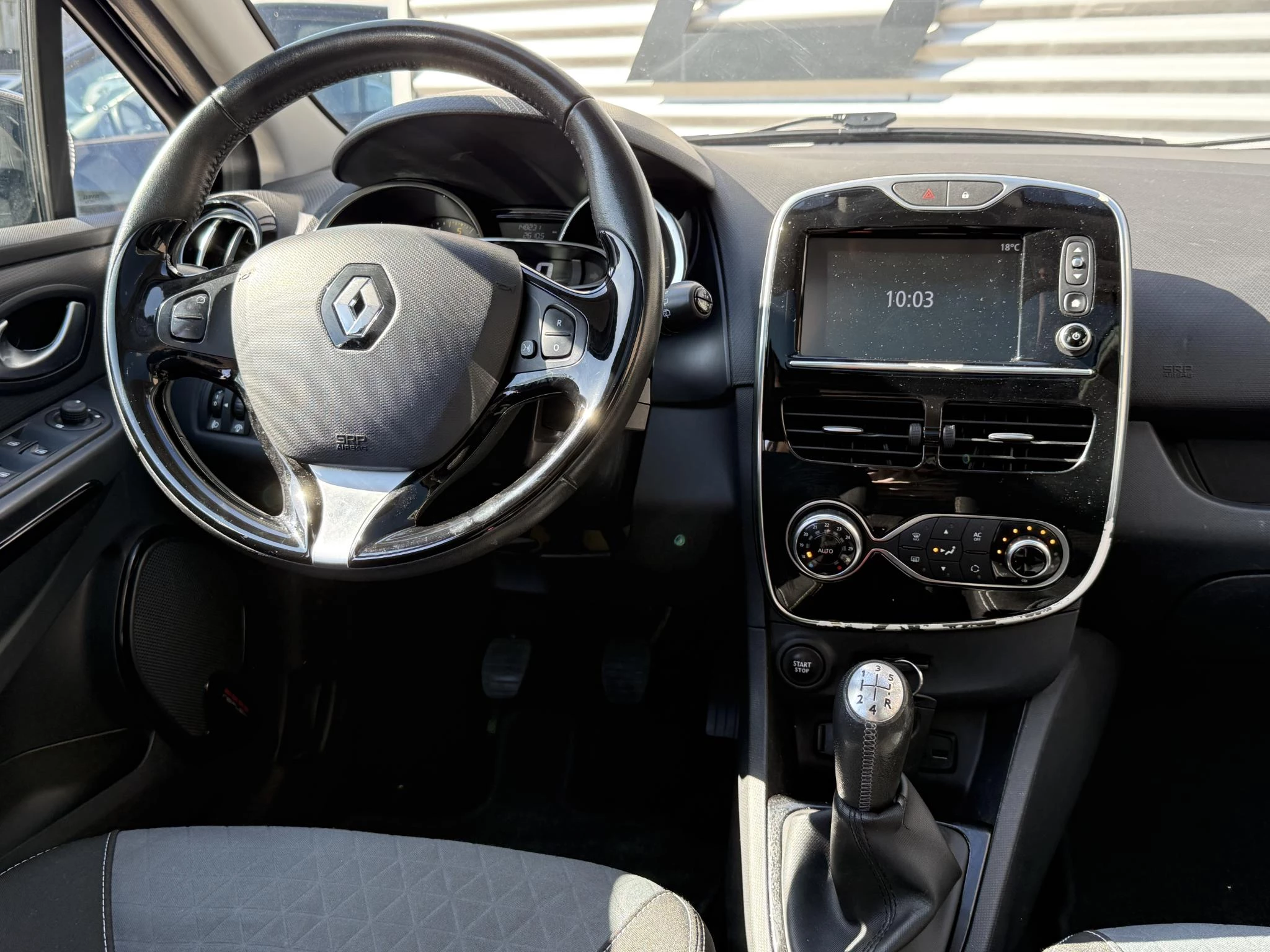 Hoofdafbeelding Renault Clio