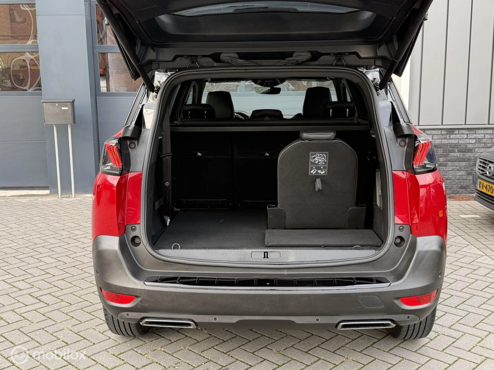 Hoofdafbeelding Peugeot 5008