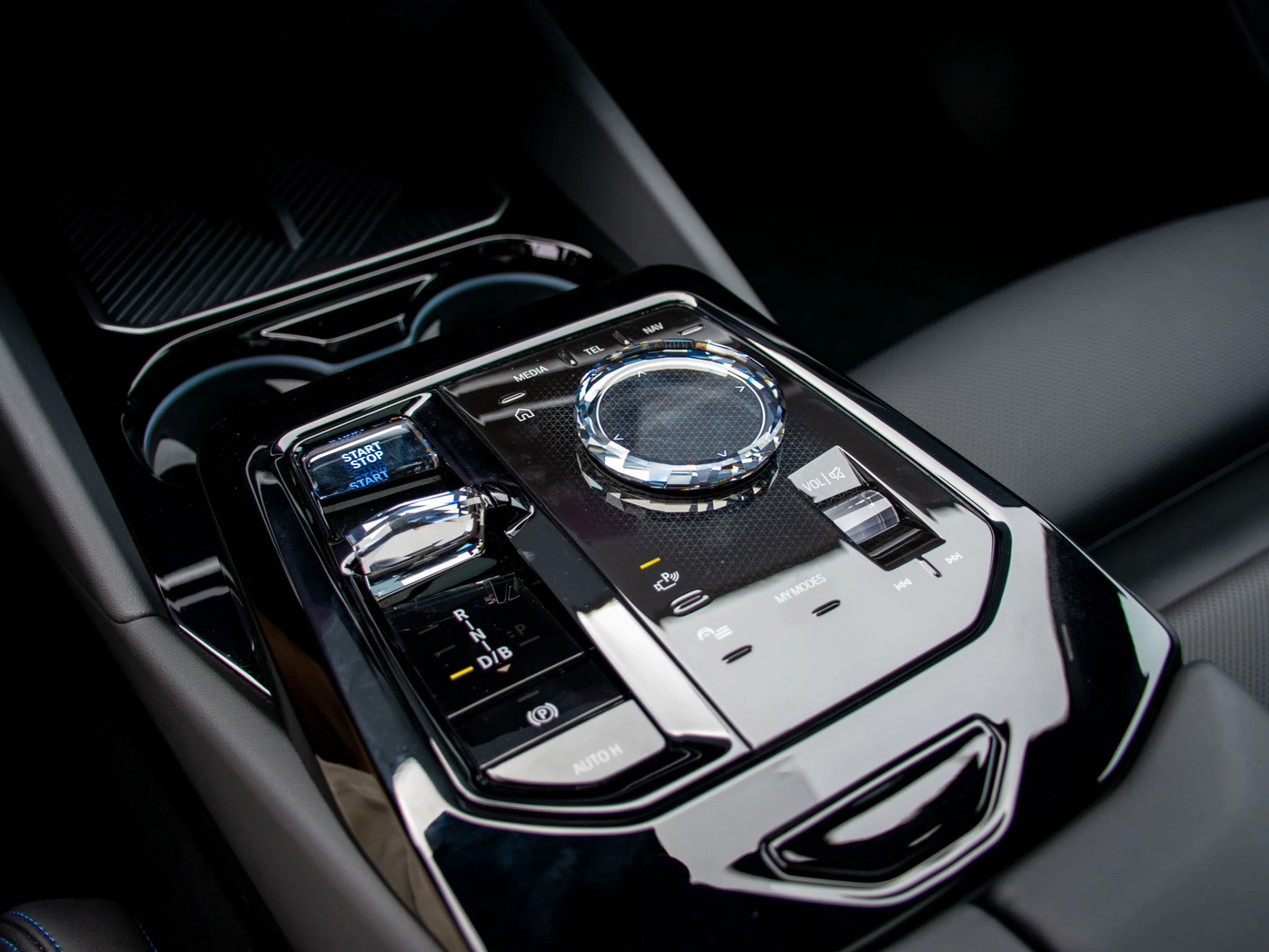 Hoofdafbeelding BMW i5