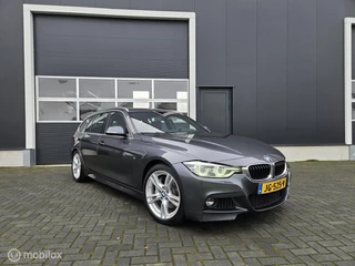 BMW 340i Touring LCI M-Pakket 326pk NL auto Dealer onderhouden