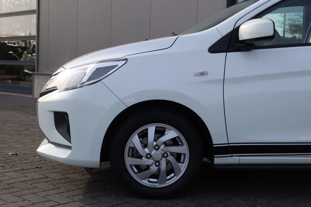 Hoofdafbeelding Mitsubishi Space Star