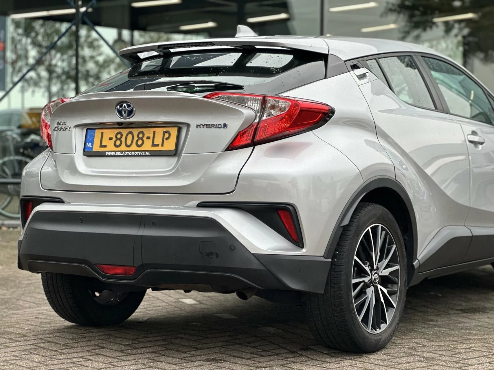 Hoofdafbeelding Toyota C-HR