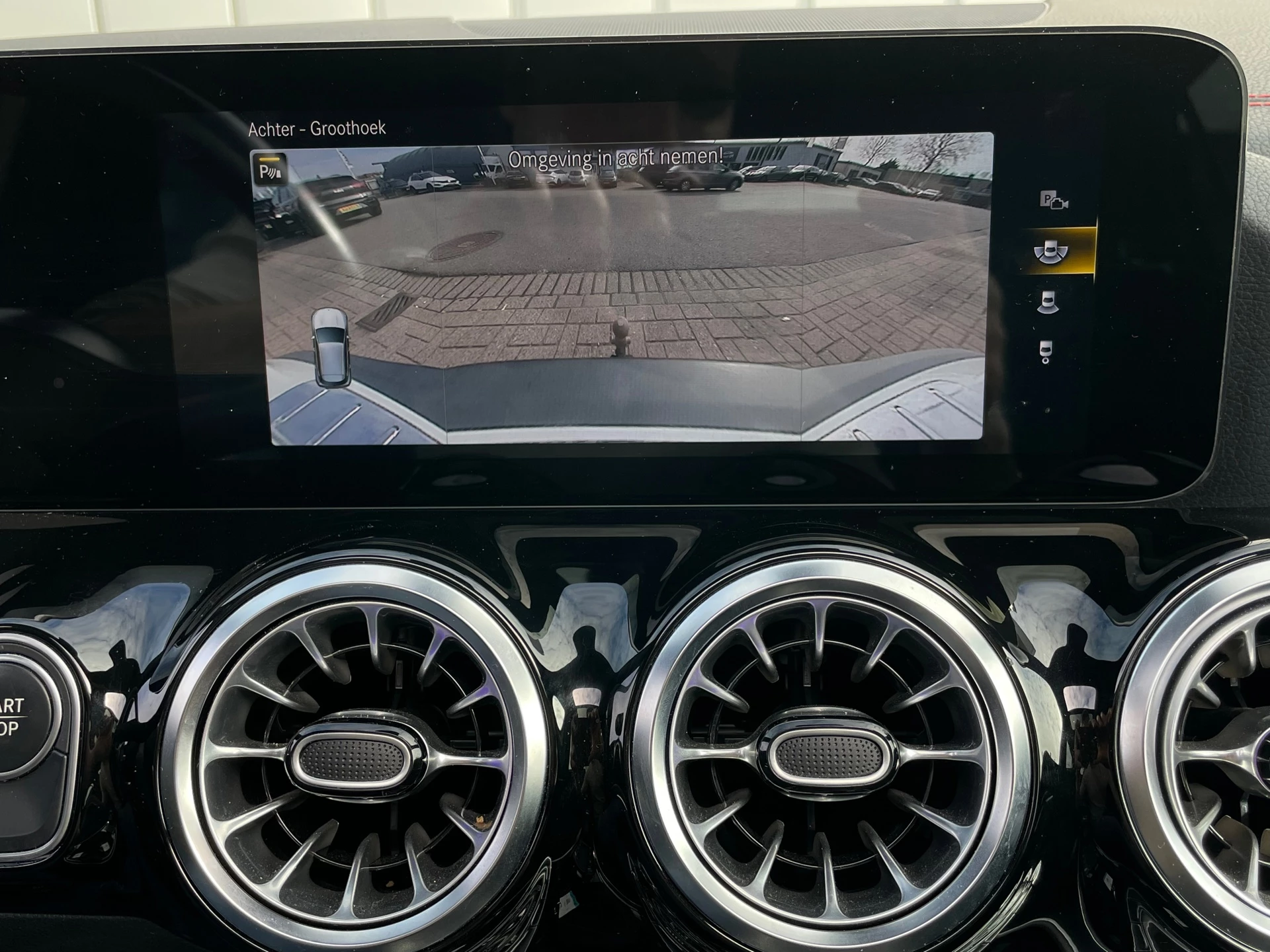 Hoofdafbeelding Mercedes-Benz EQA