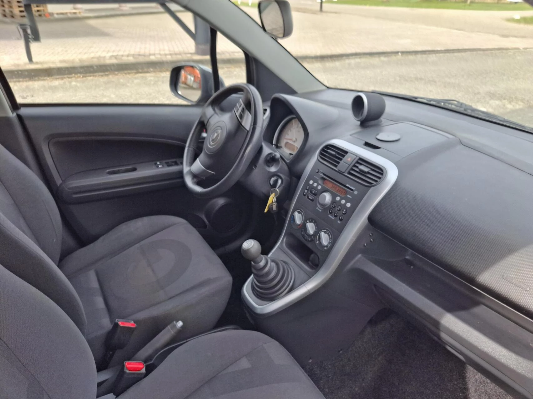 Hoofdafbeelding Opel Agila
