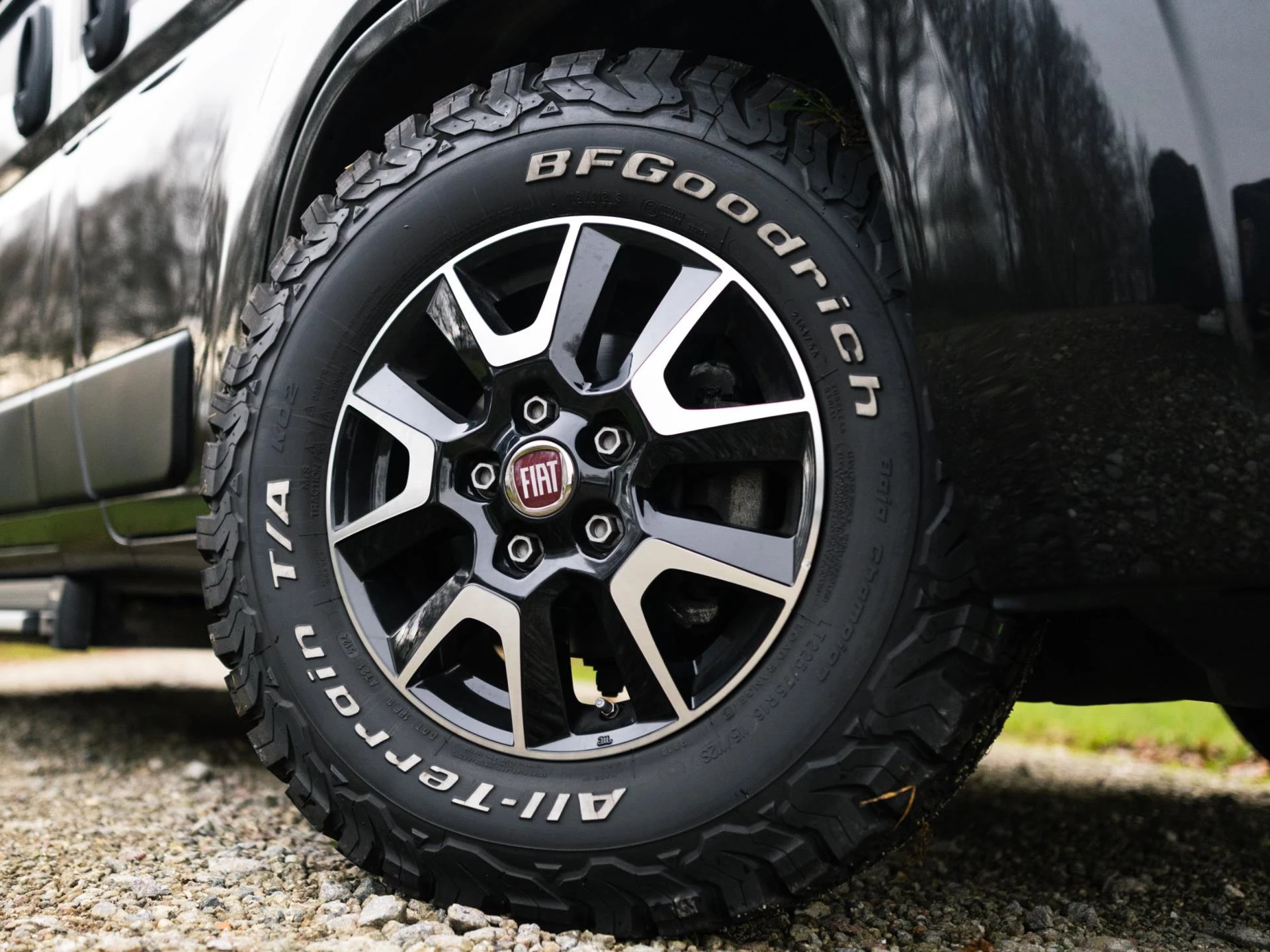 Hoofdafbeelding Sunlight Cliff 600