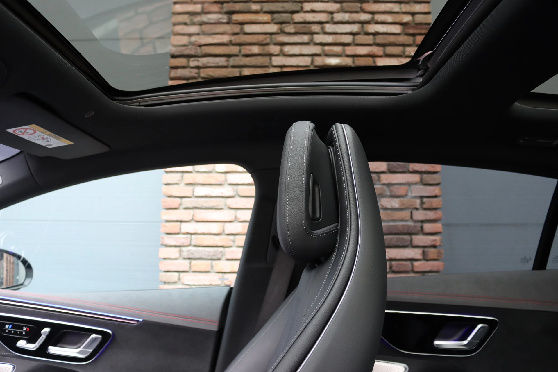 Hoofdafbeelding Mercedes-Benz EQE