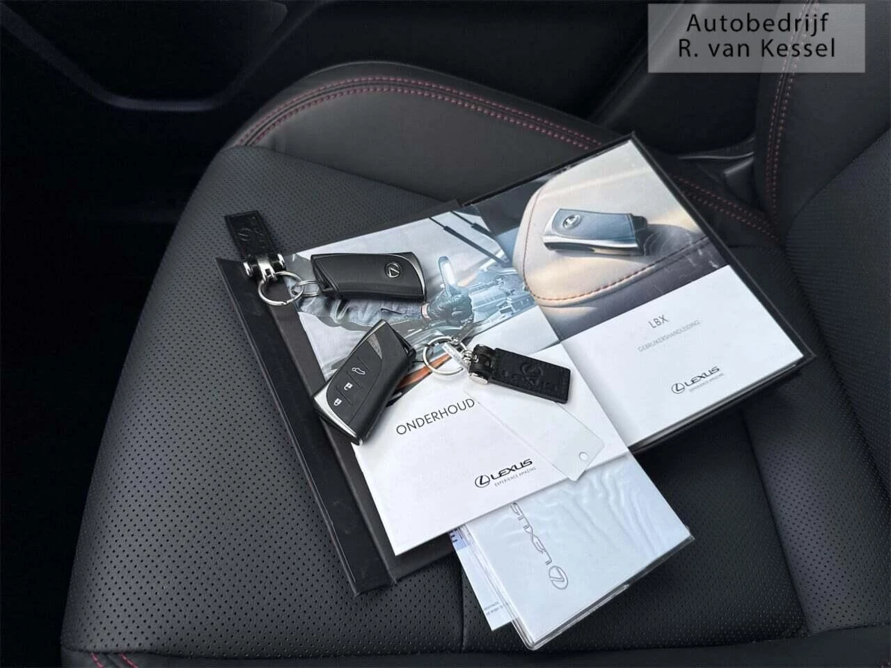 Hoofdafbeelding Lexus LBX