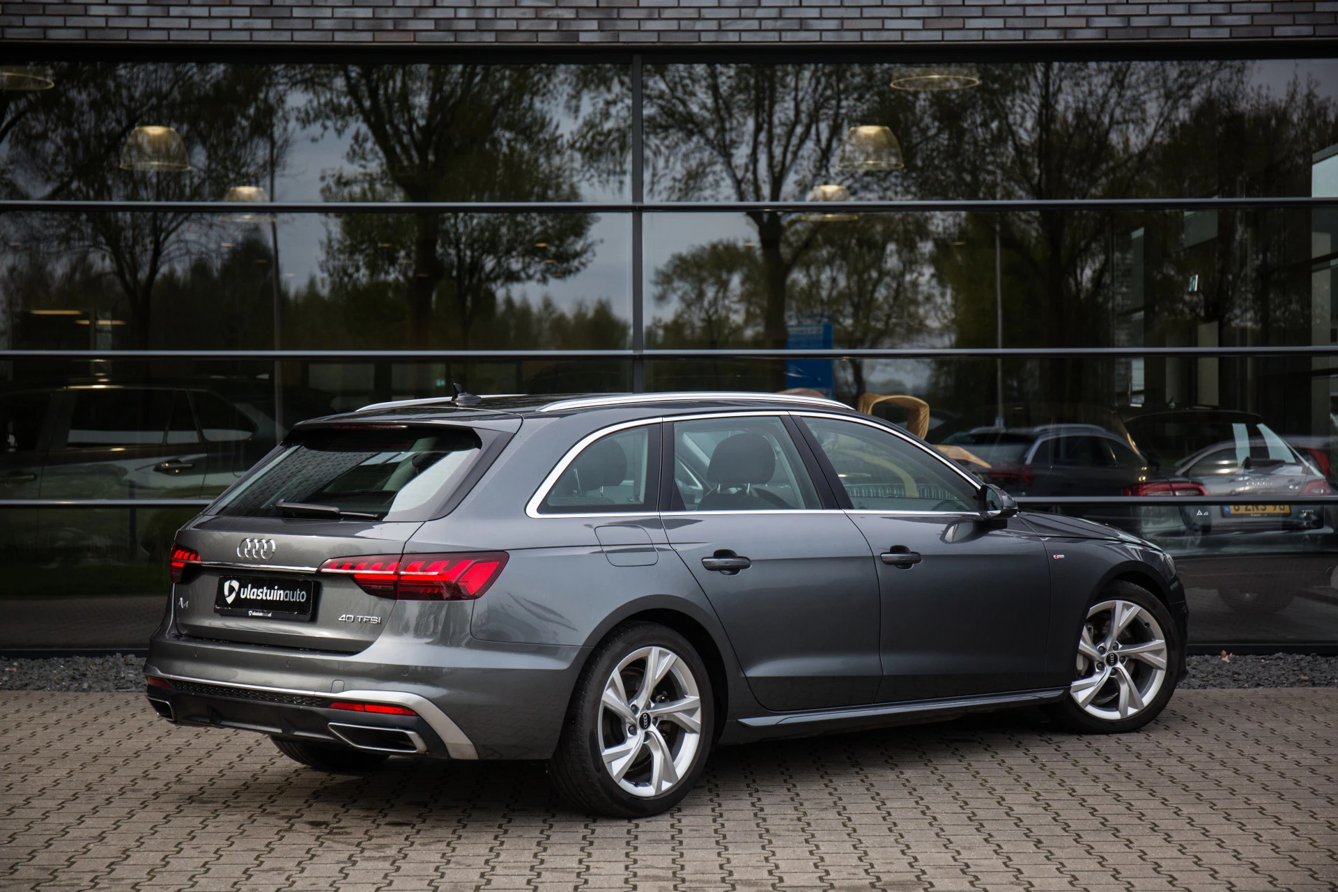 Hoofdafbeelding Audi A4