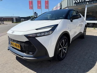 Hoofdafbeelding Toyota C-HR Toyota C-HR 2.0 Plug-in Hybrid 220 Dynamic