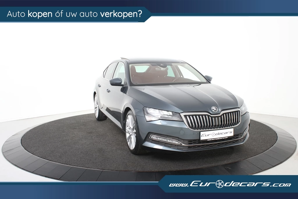 Hoofdafbeelding Škoda Superb
