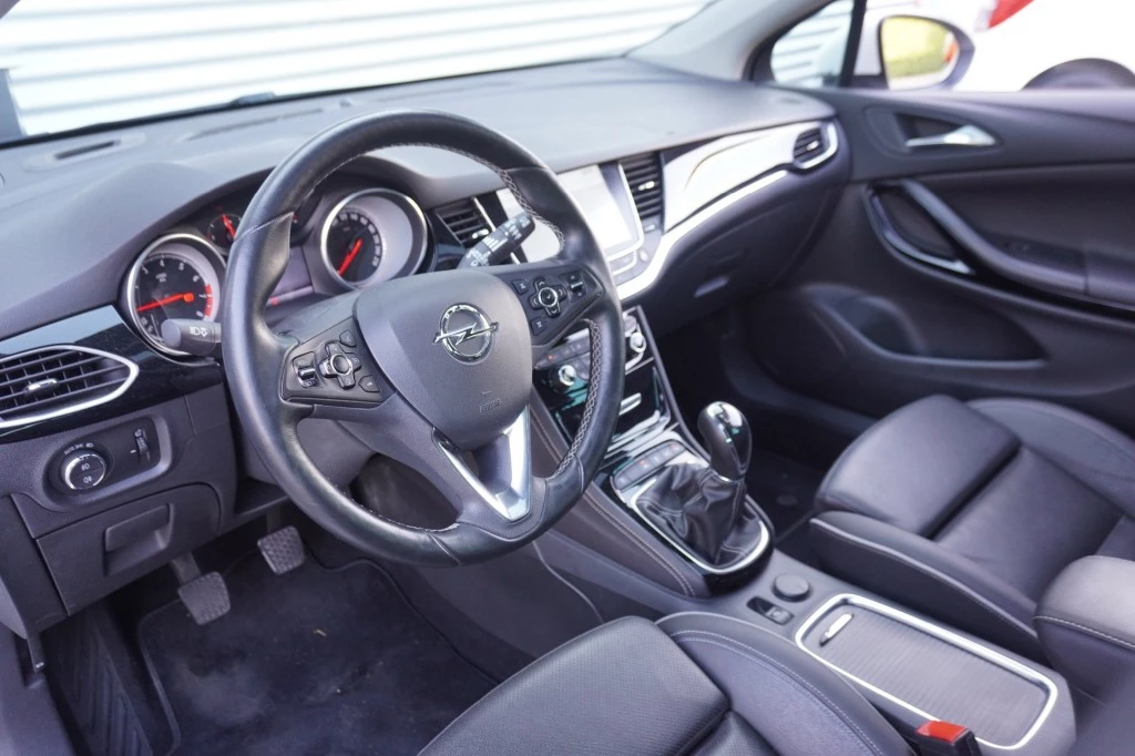 Hoofdafbeelding Opel Astra