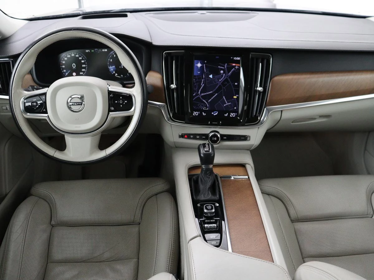 Hoofdafbeelding Volvo S90