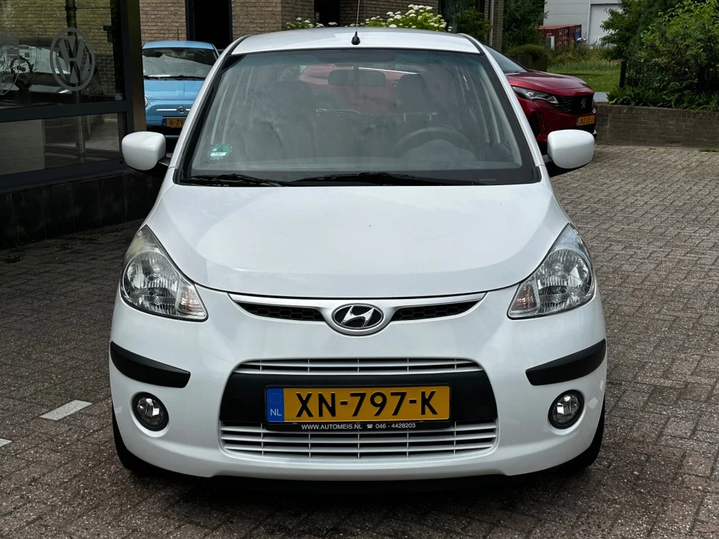 Hoofdafbeelding Hyundai i10