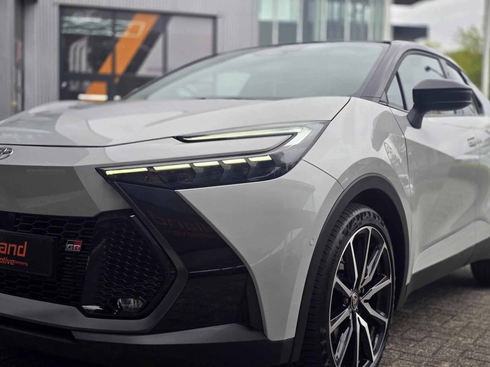 Hoofdafbeelding Toyota C-HR
