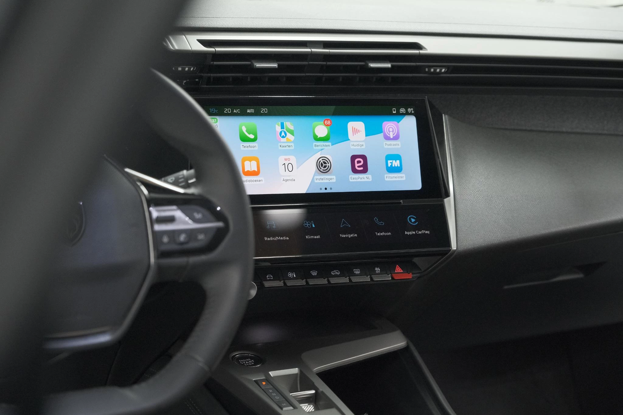 Hoofdafbeelding Peugeot 408