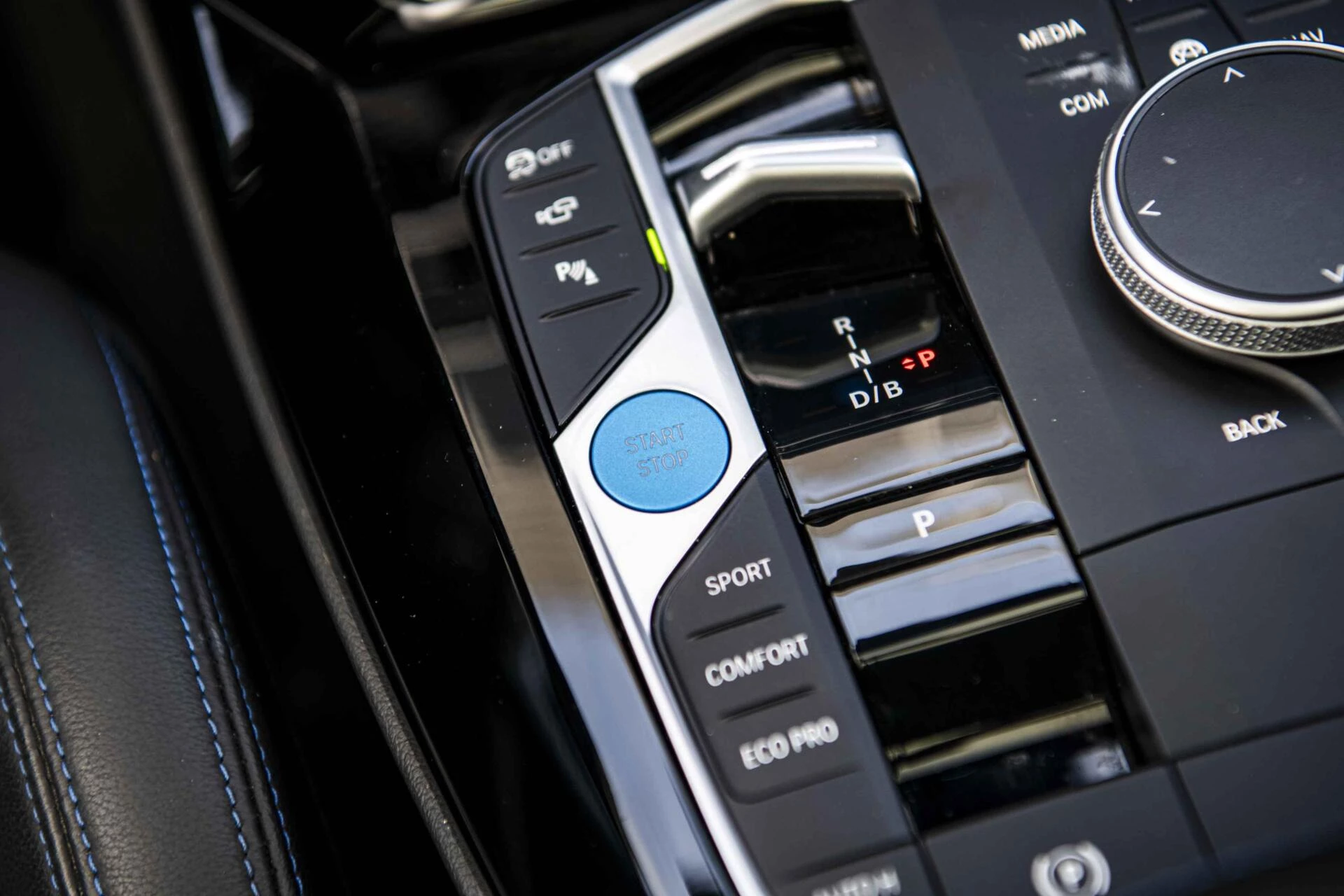 Hoofdafbeelding BMW iX3