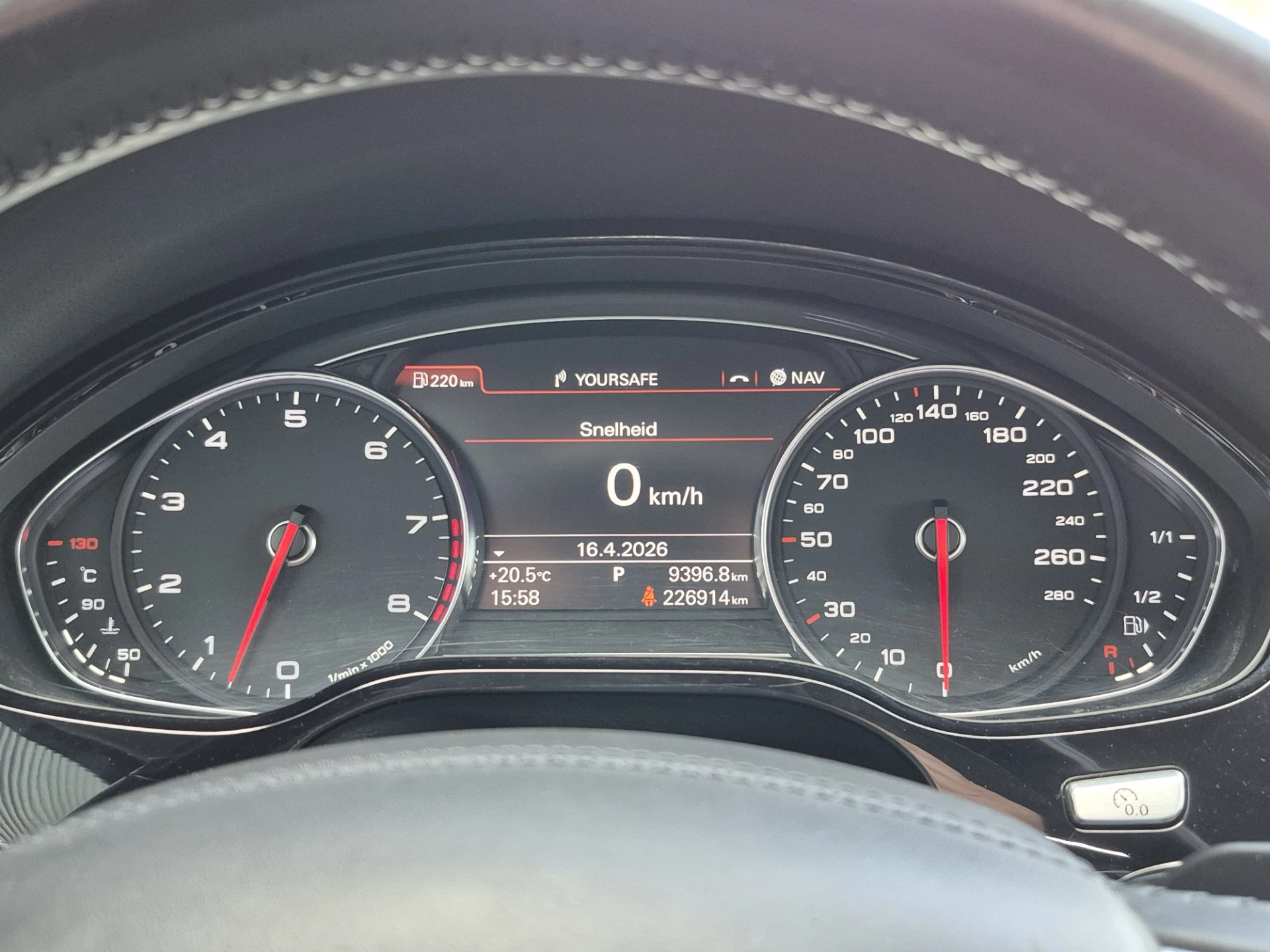 Hoofdafbeelding Audi A8