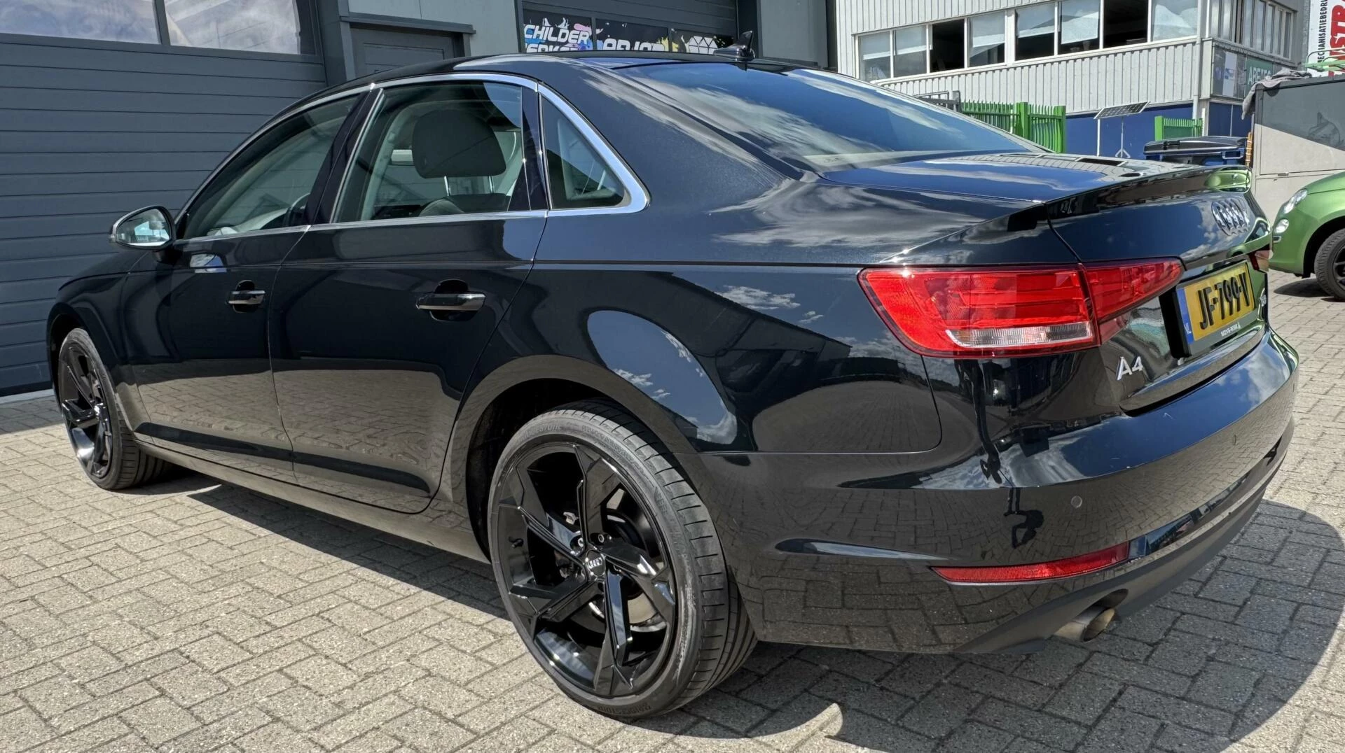 Hoofdafbeelding Audi A4