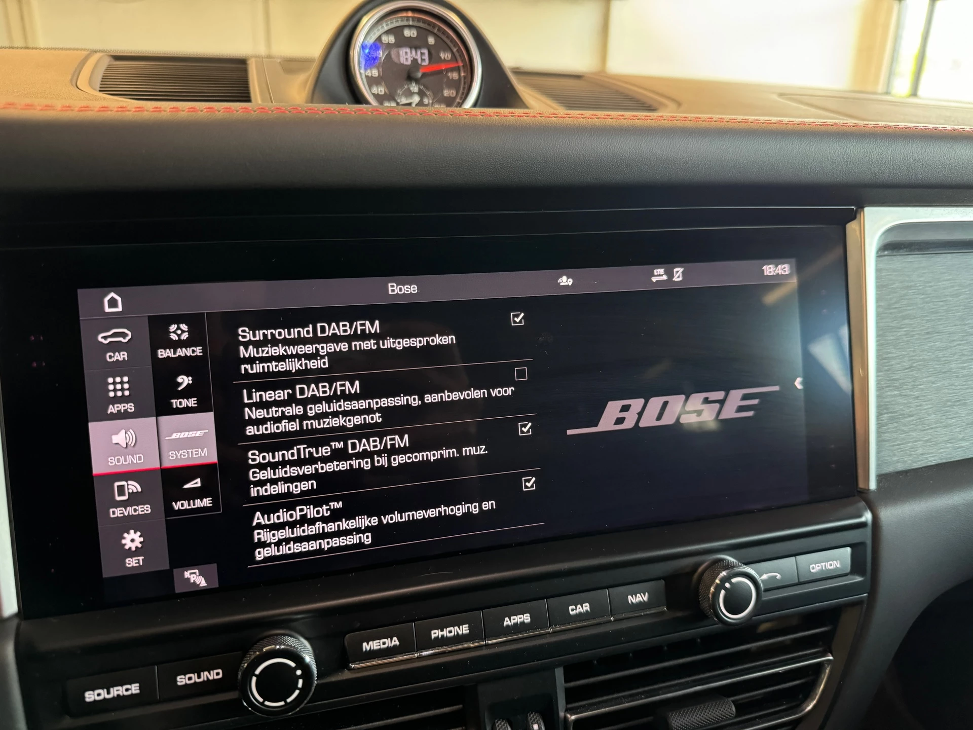 Hoofdafbeelding Porsche Macan