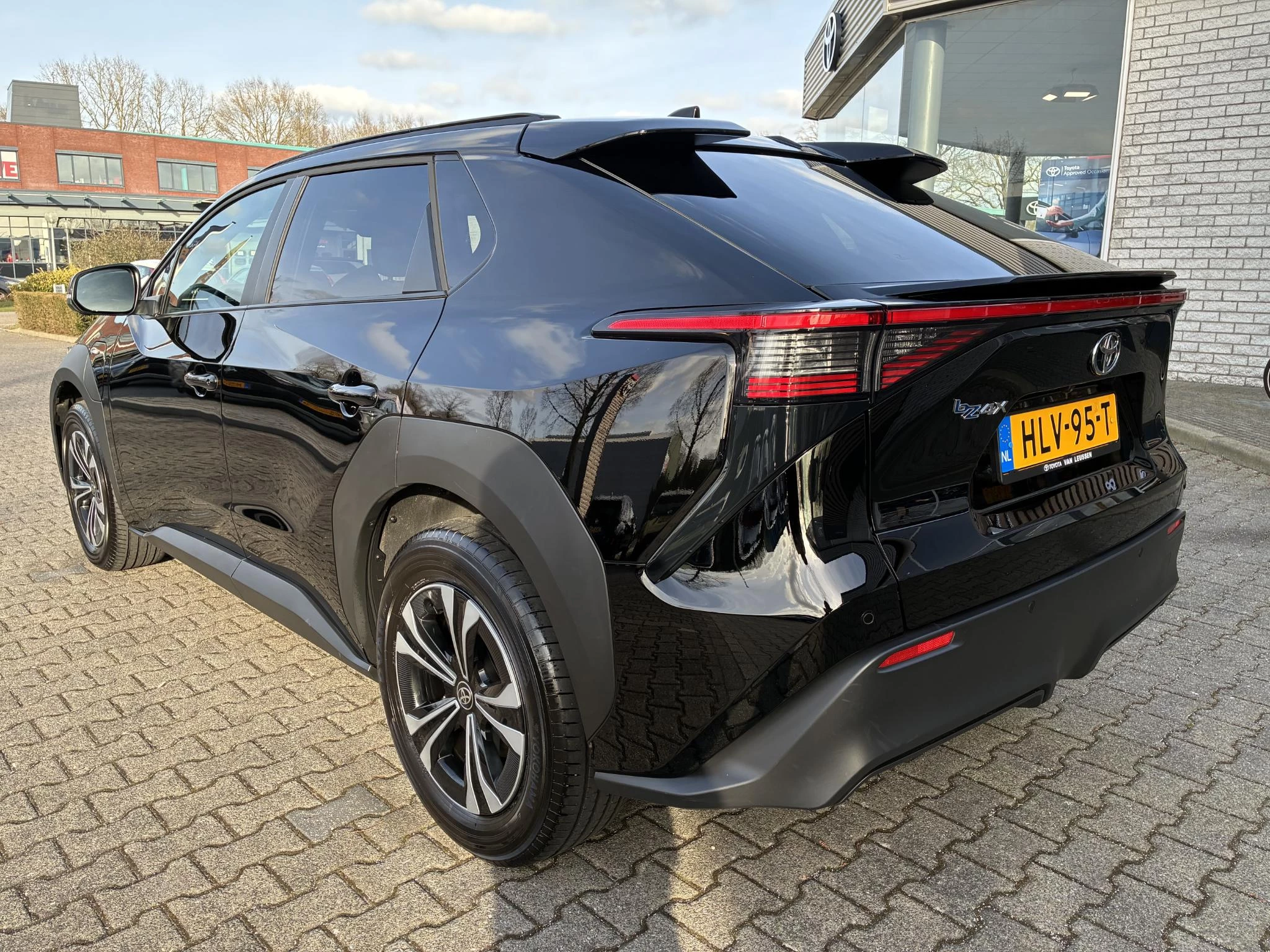 Hoofdafbeelding Toyota bZ4X