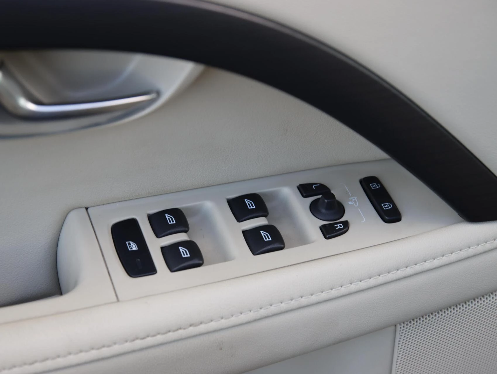 Hoofdafbeelding Volvo V70