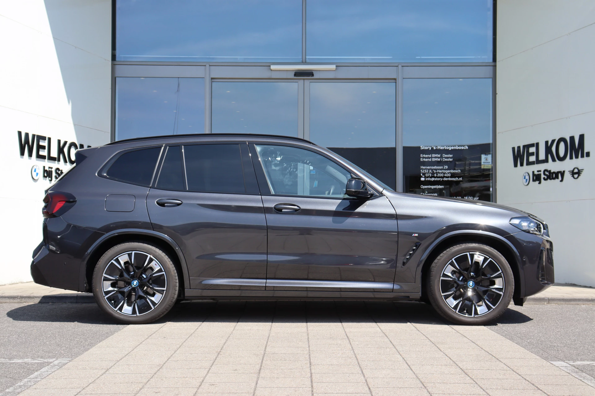 Hoofdafbeelding BMW iX3