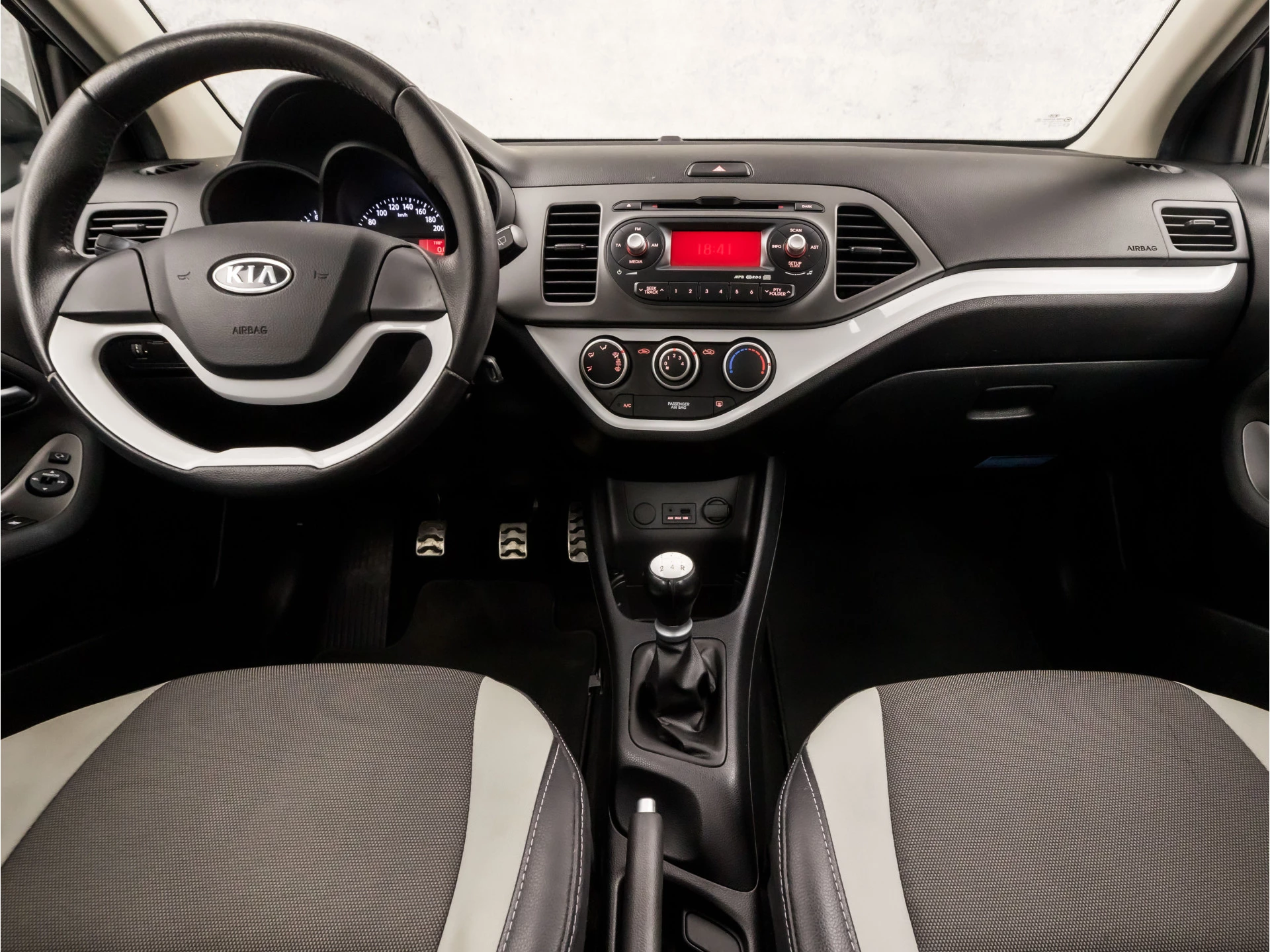 Hoofdafbeelding Kia Picanto