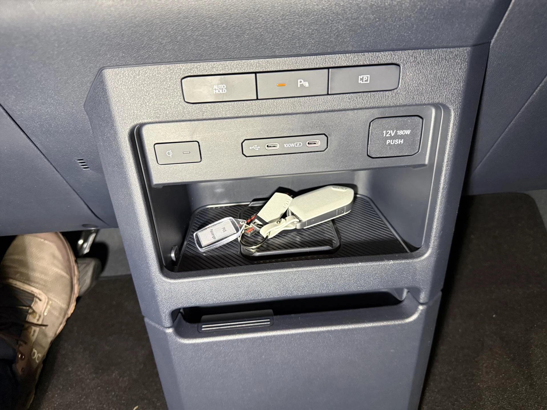 Hoofdafbeelding Kia PV5