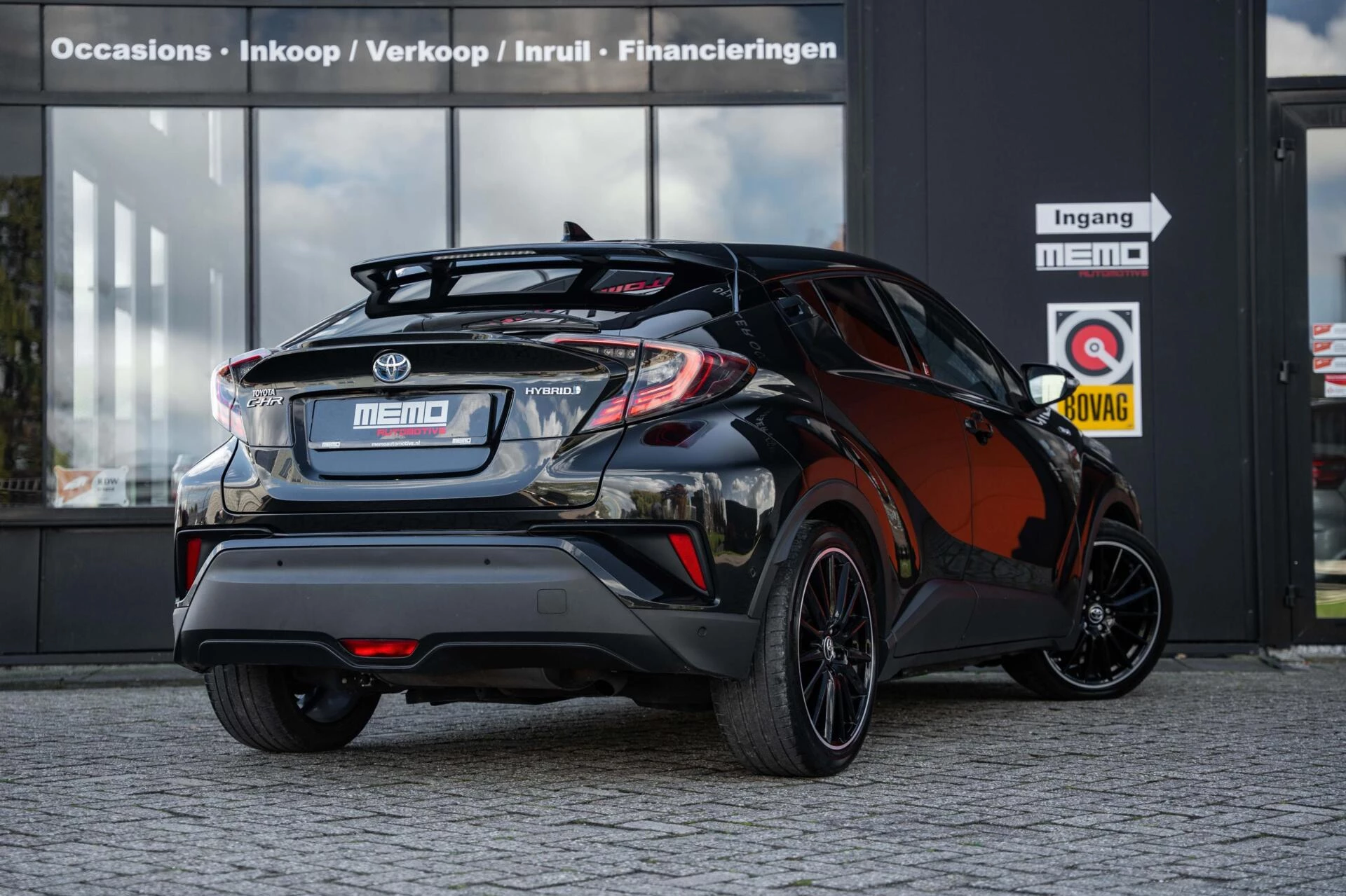 Hoofdafbeelding Toyota C-HR
