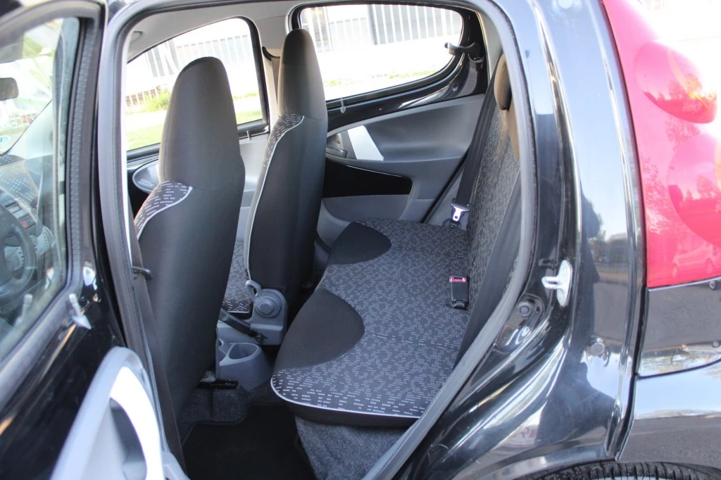 Hoofdafbeelding Peugeot 107