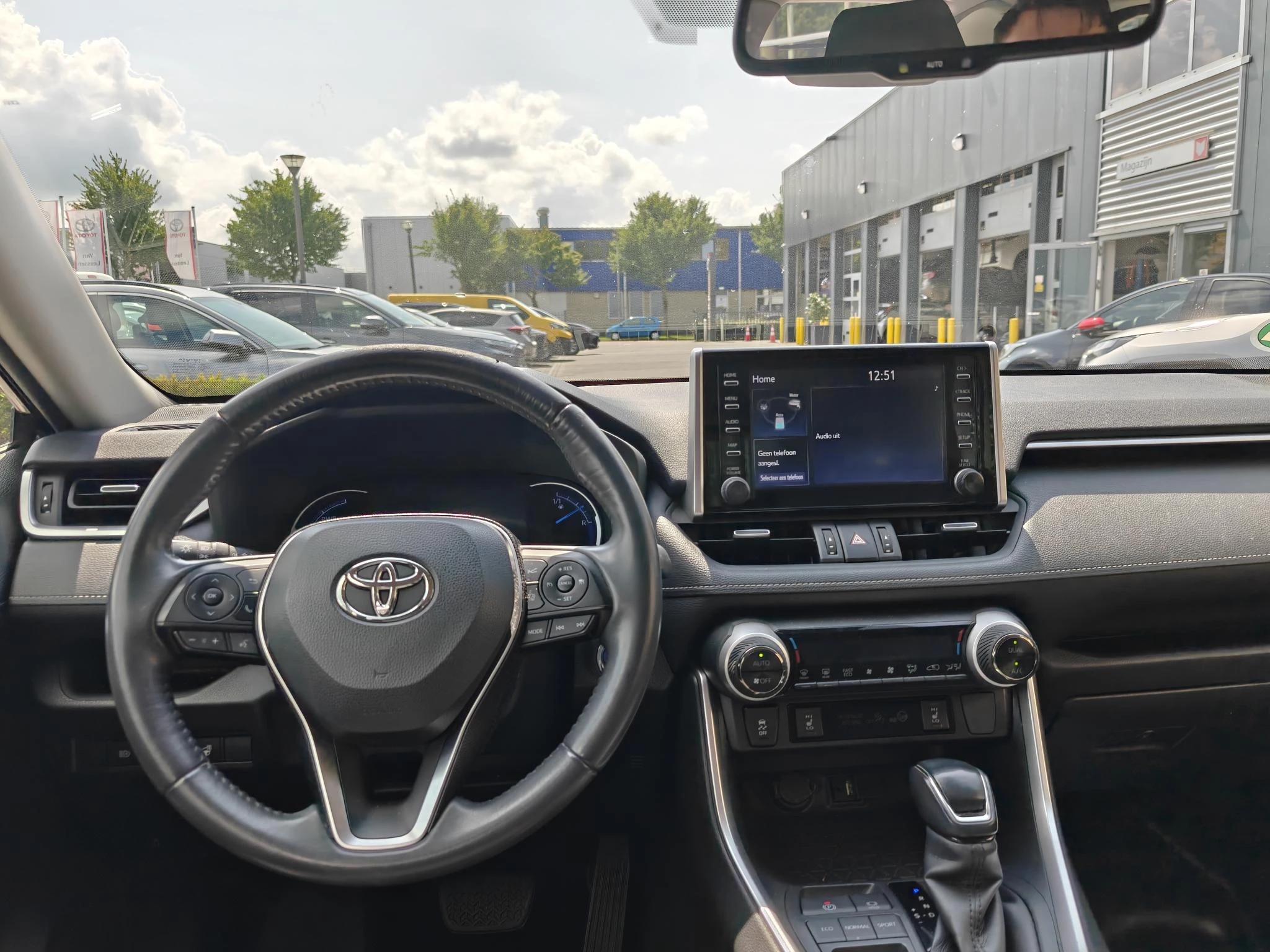 Hoofdafbeelding Toyota RAV4