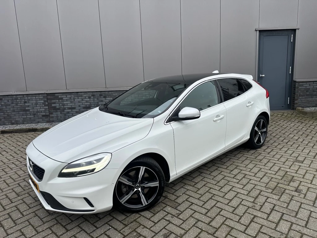 Hoofdafbeelding Volvo V40