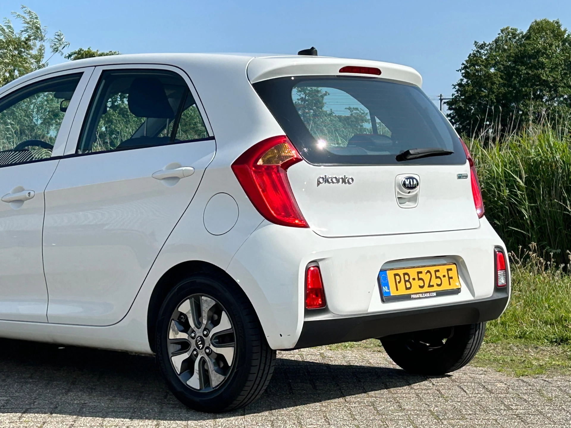 Hoofdafbeelding Kia Picanto