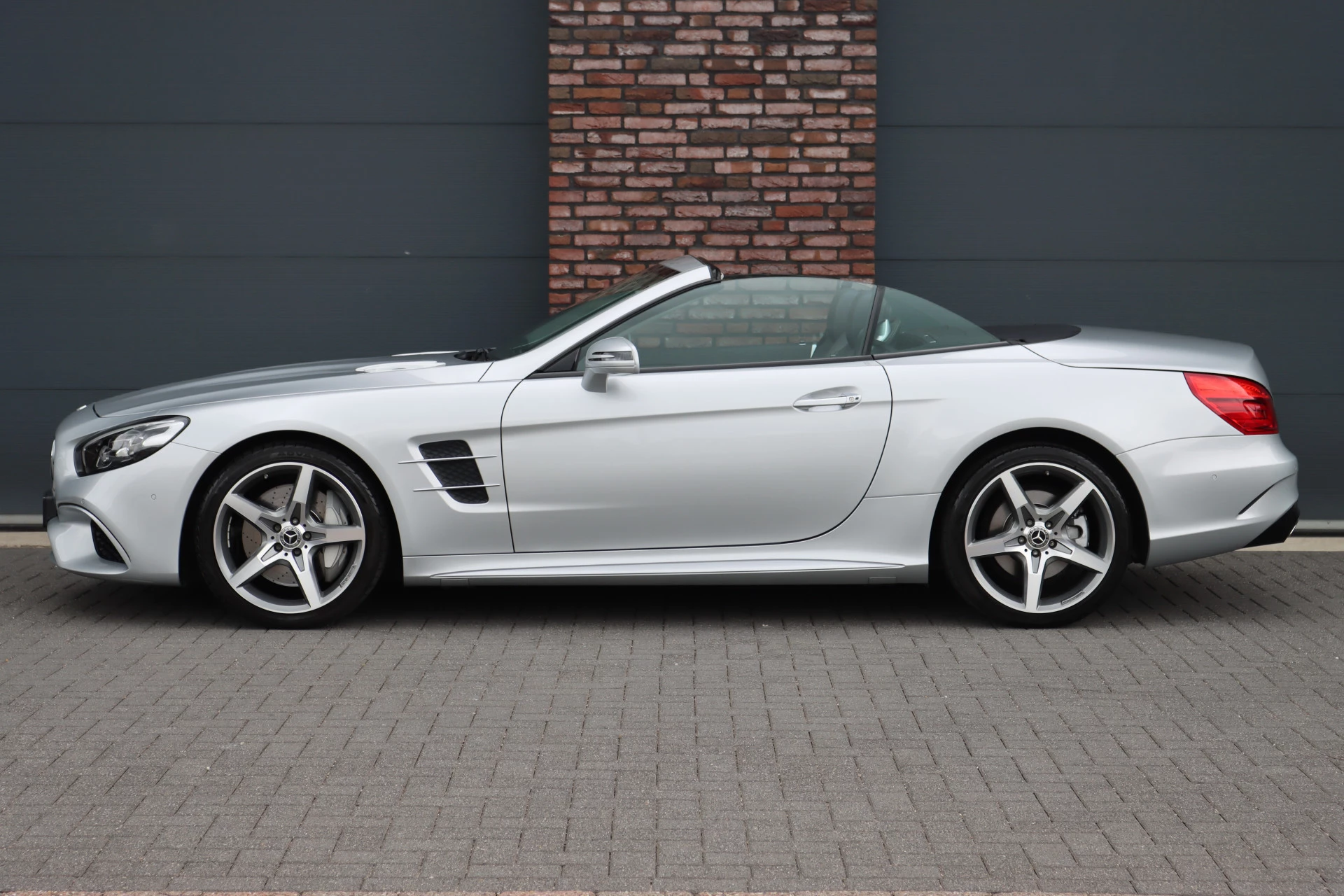 Hoofdafbeelding Mercedes-Benz SL