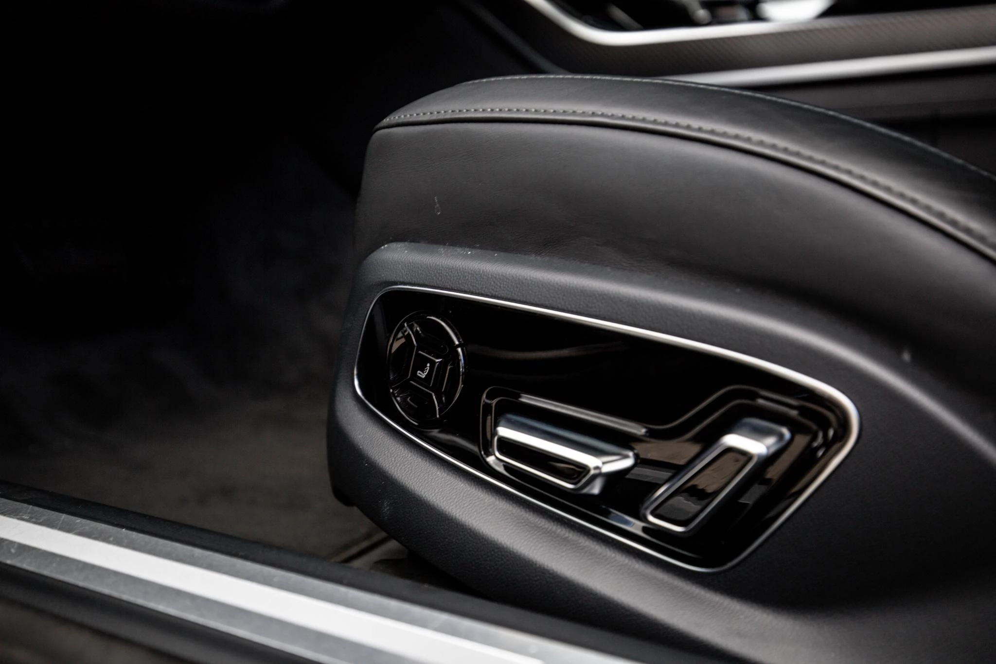 Hoofdafbeelding Audi A8