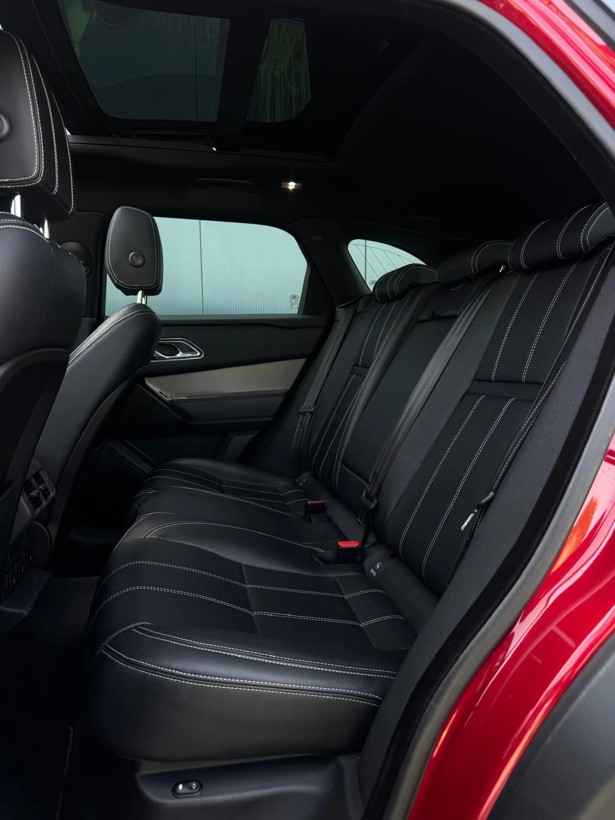 Hoofdafbeelding Land Rover Range Rover Velar