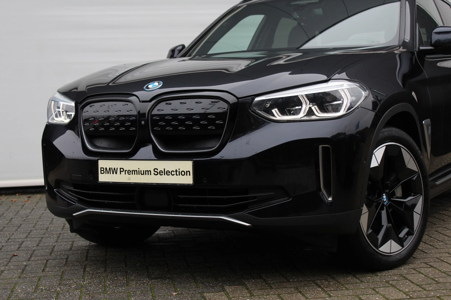 Hoofdafbeelding BMW iX3