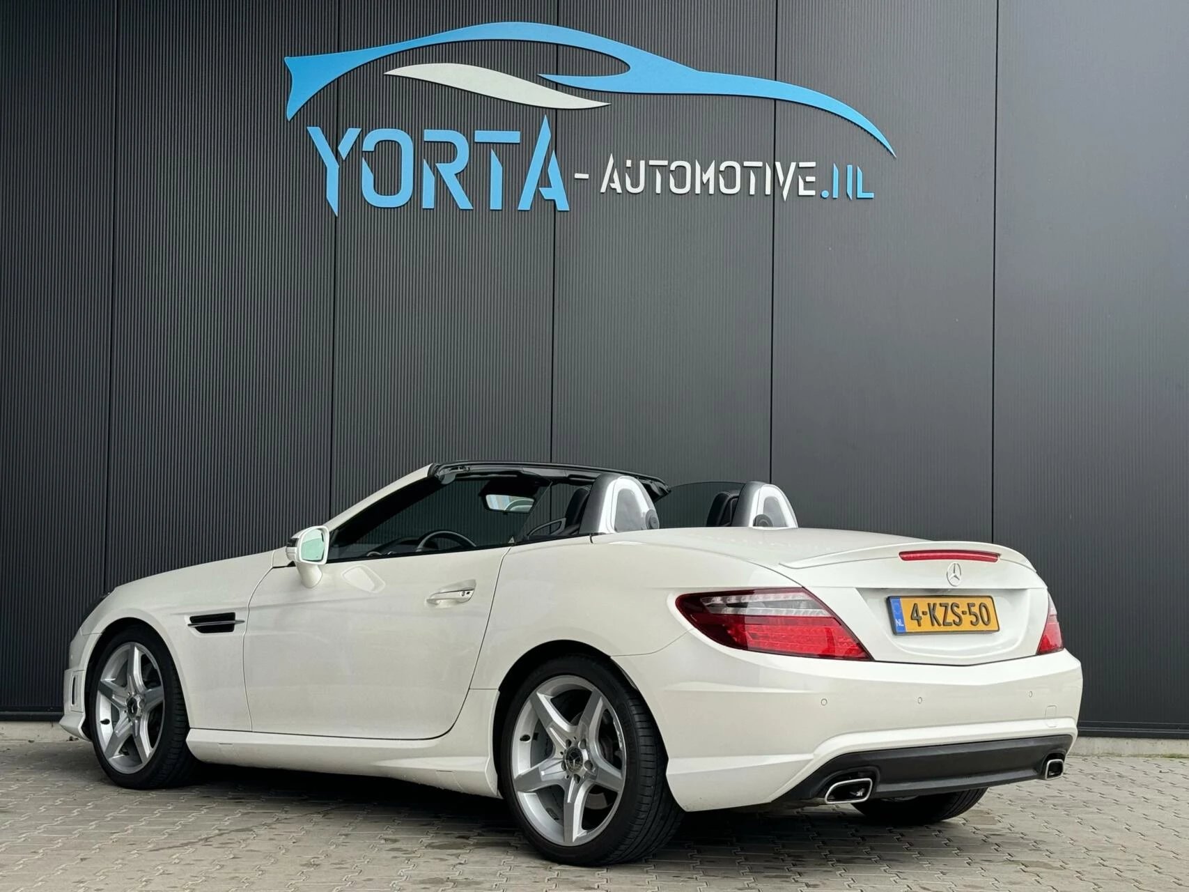 Hoofdafbeelding Mercedes-Benz SLK