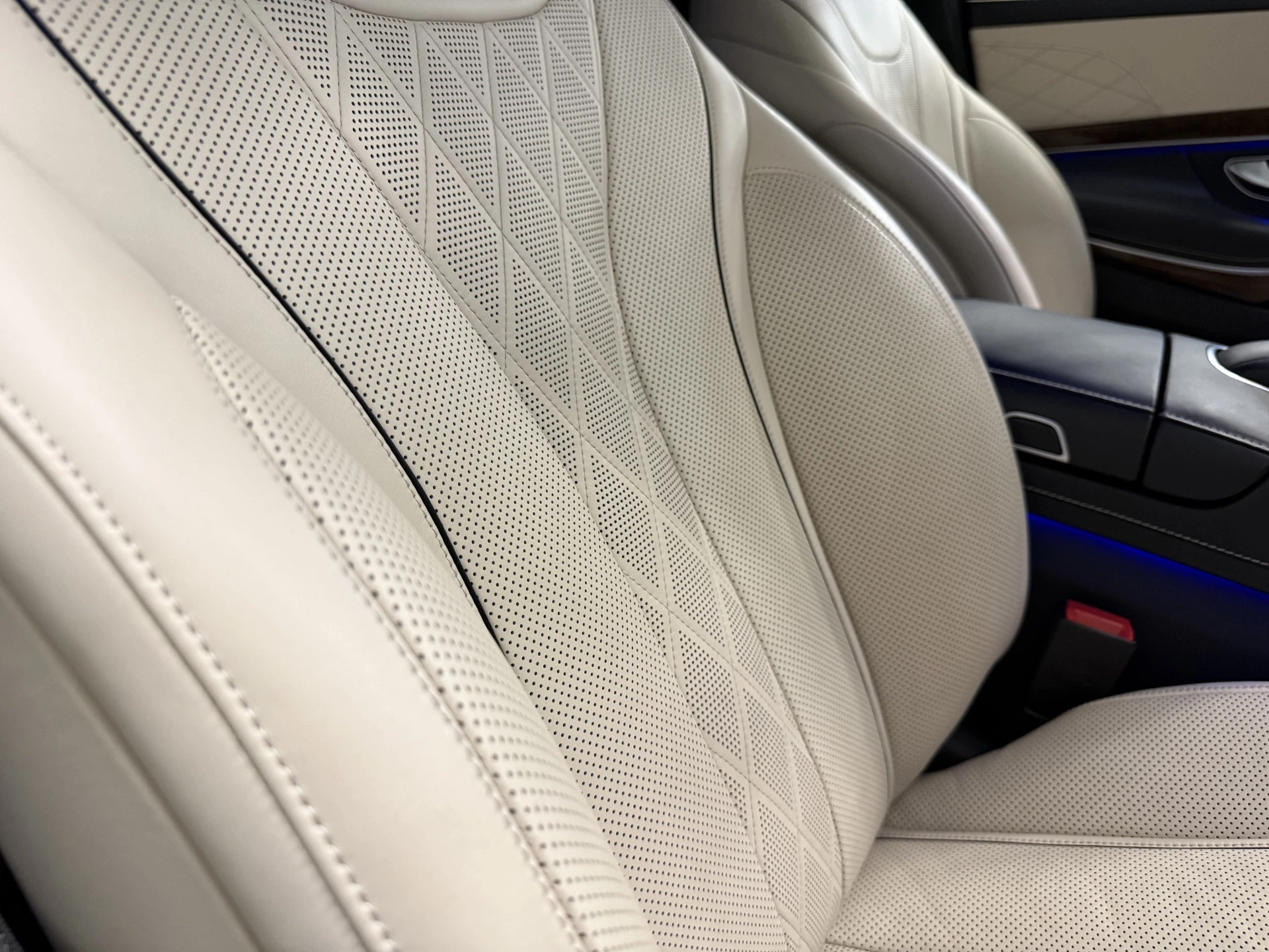 Hoofdafbeelding Mercedes-Benz S-Klasse