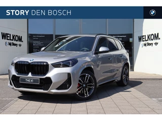 BMW X1 xDrive25e M Sport Automaat / Panoramadak / Trekhaak / Sportstoelen / M Adaptief onderstel / Comfort Access / Head-Up / Parking Assistant Plus / Adaptieve LED